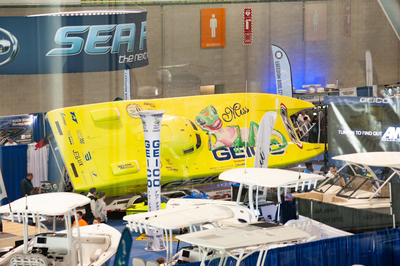 Video/Photo Gallery New England Boat Show